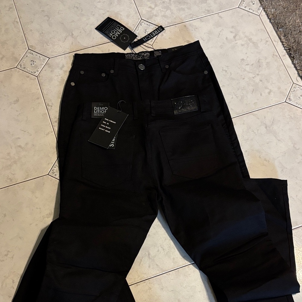 Demo Edition Men's Relaxed Black Jeans